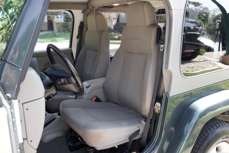 2004 Jeep Sahara For Sale: Your Ultimate Guide to Buying and Selling This Iconic Off-Roader
