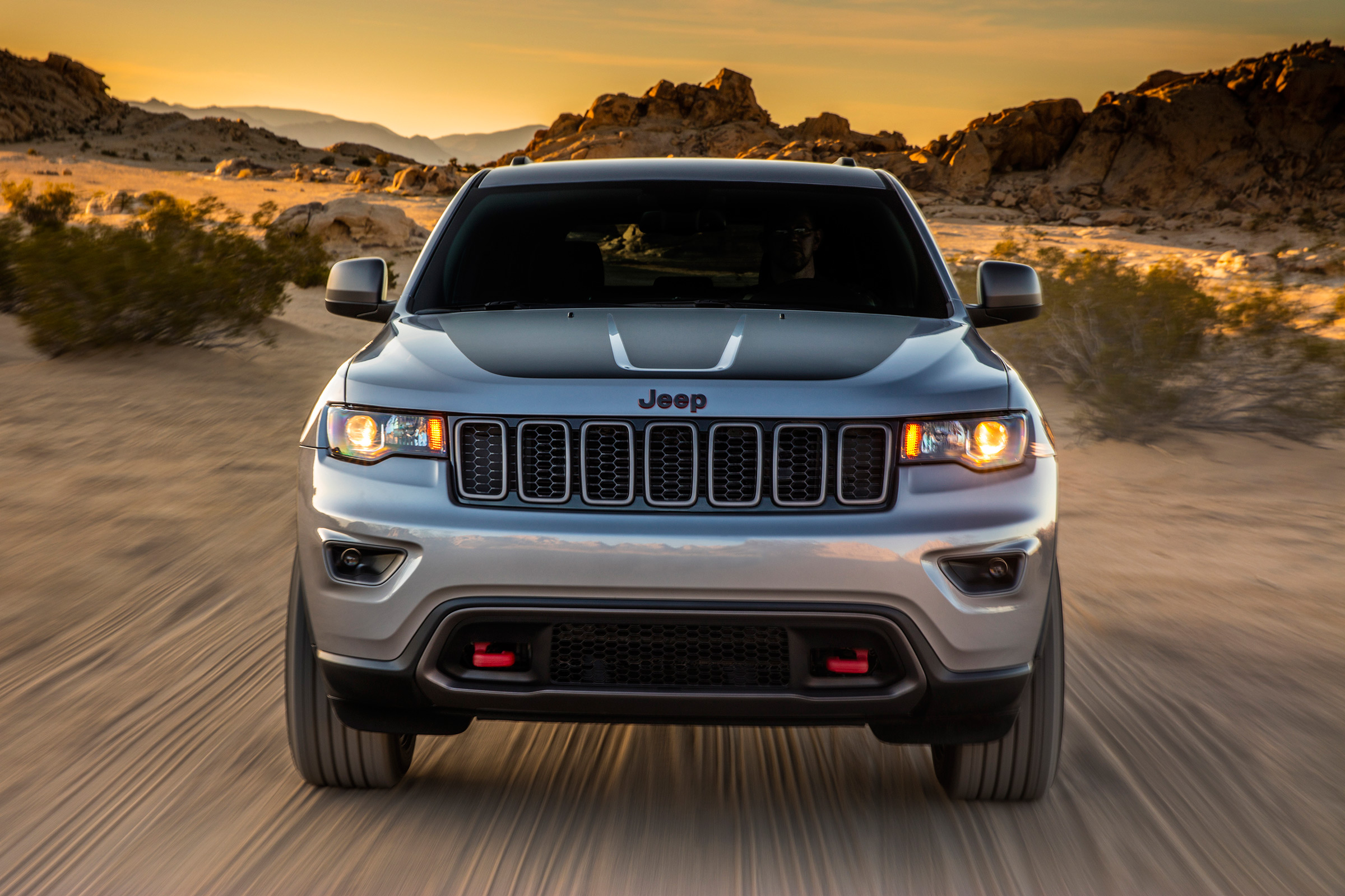 Jeep Cherokee Trailhawk: Unveiling the Off-Road Pioneer
