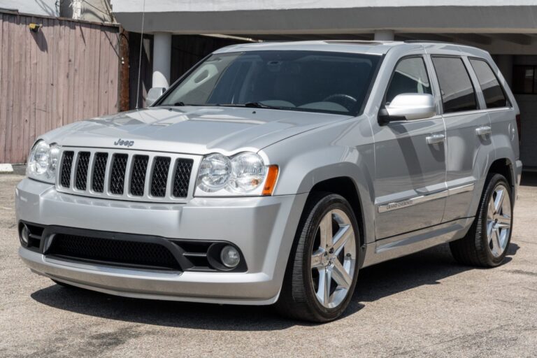Srt8 Jeep For Sale 2006: Unearthing a Modern Muscle SUV Legend